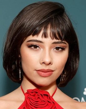 Xochitl Gomez