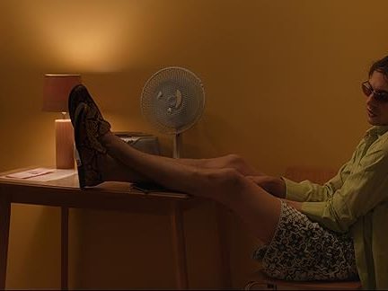 دانلود فیلم Urchin